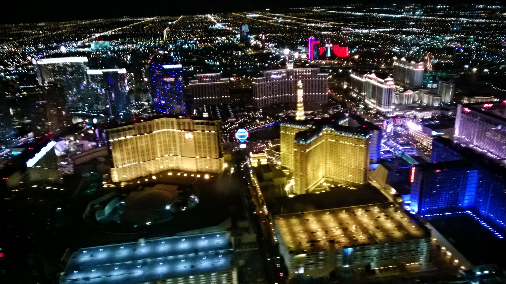 Las Vegas Strip aus der Luft vom Helicopter